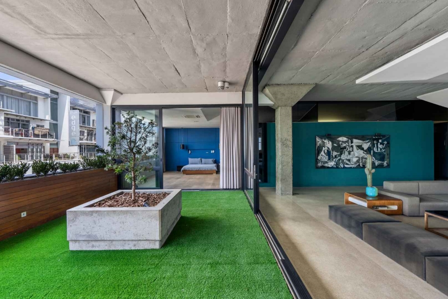 2 Bedroom Property for Sale in Gardens Western Cape